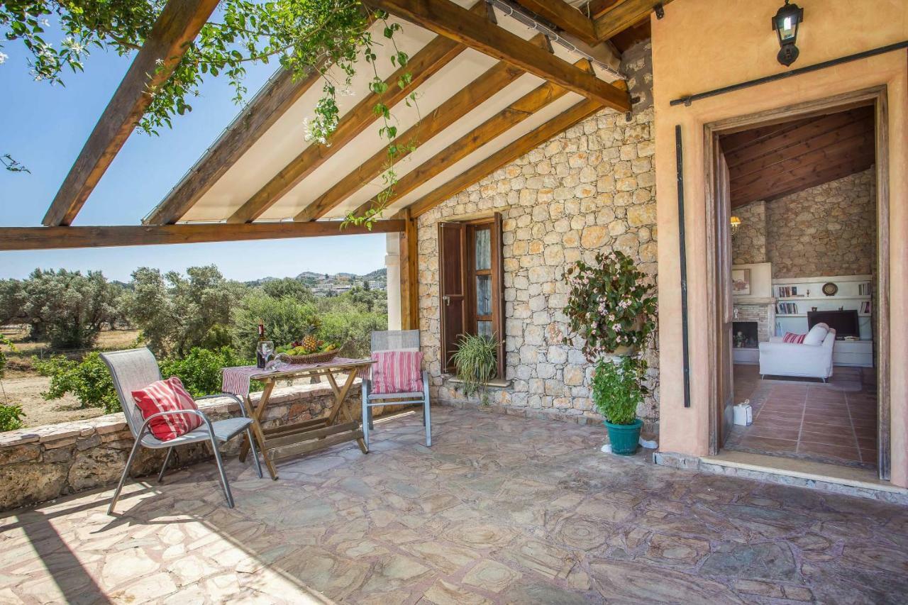 Sunny Countryside Villa - With Private Pool Faliraki Eksteriør bilde